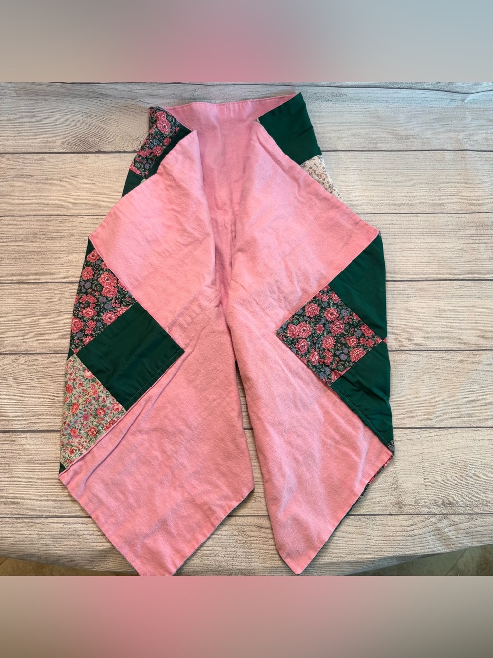 Handmade quilted pocket scarf